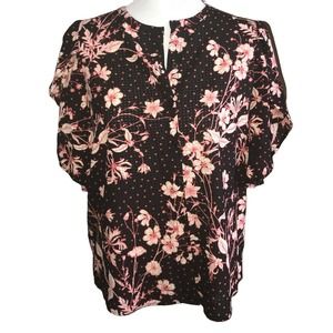 WHO WHAT WEAR BLACK WITH MULTICOLOR FLORAL DESIGN PULLOVER TOP SMALL